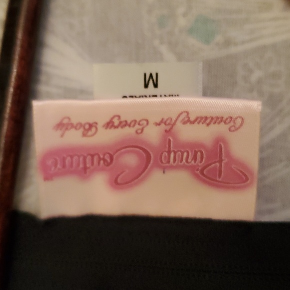 Pinup Girl Clothing Heidi Dress in Fan Print Size M - Picture 3 of 3